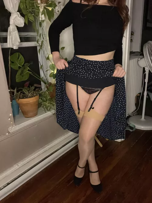 m'aimez-vous? 😋💕🪴 by DaddysGirlEmma