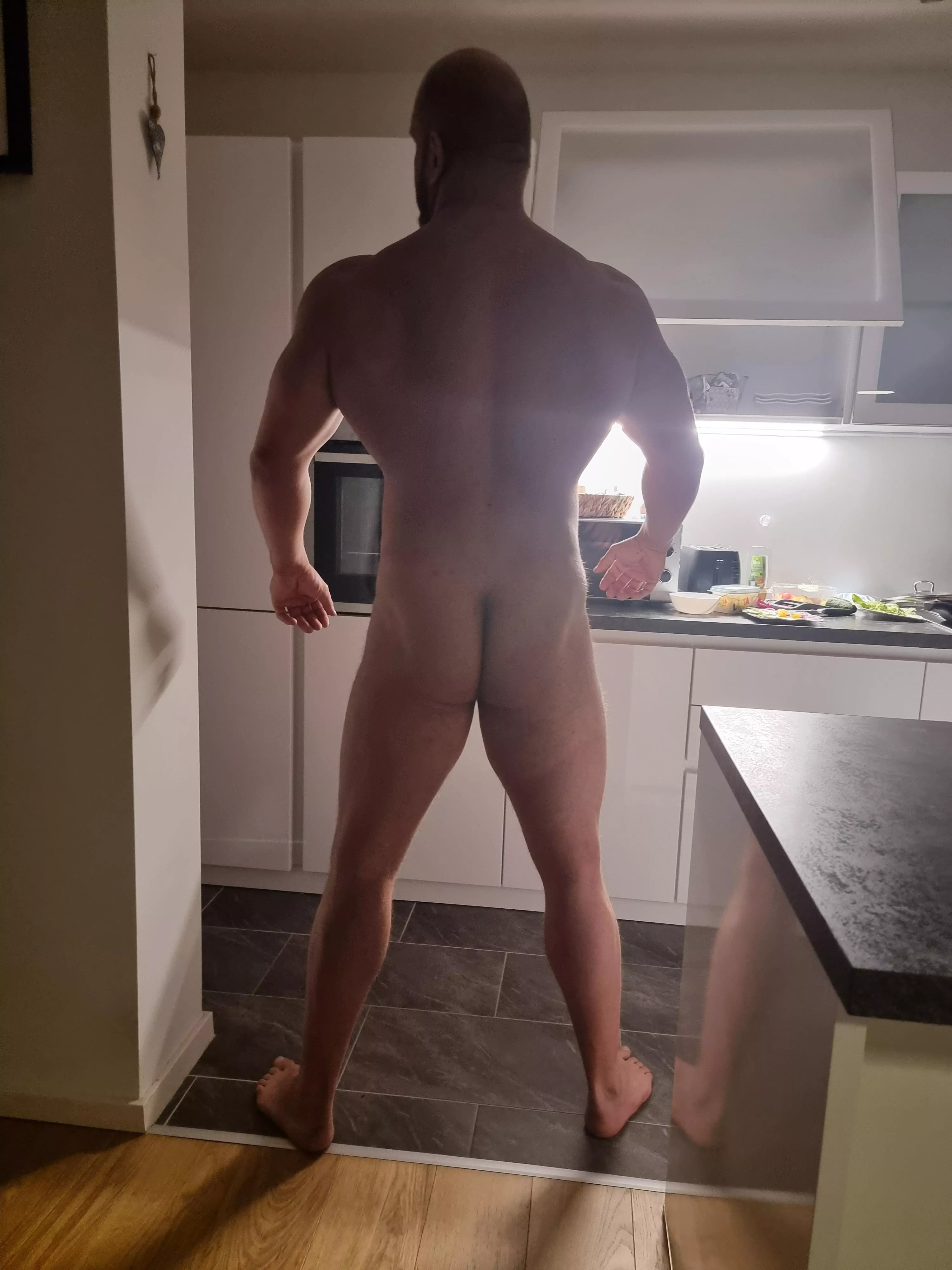 make a late night Snack 😏 posted by Wrong-Engineering-74