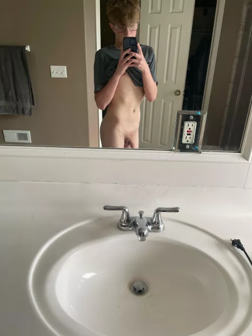 make me hard :3 by Boom_Fraggot