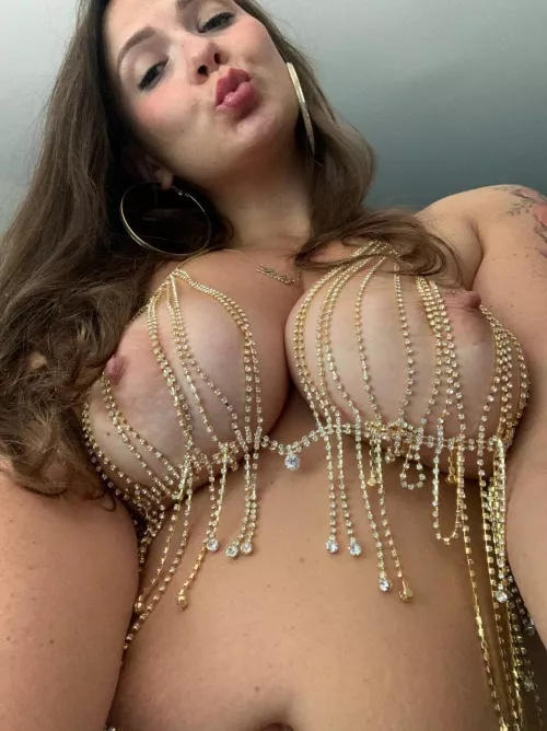 Make me scream with that big dick of yours by thestingytraveler