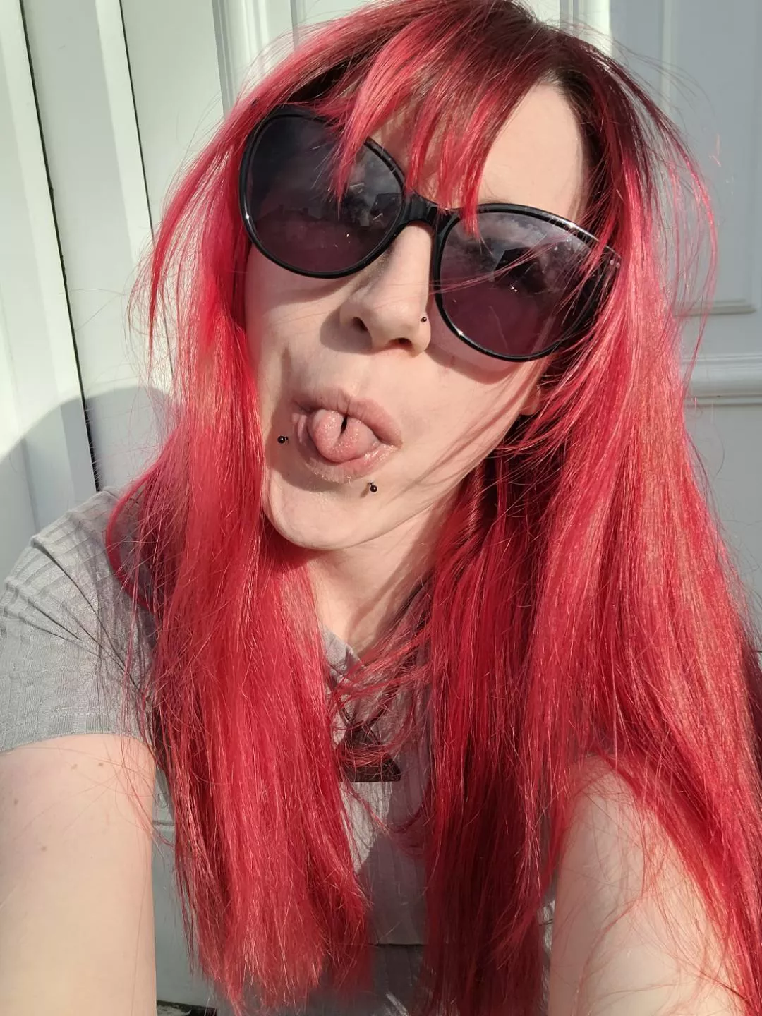 Making the most of the sun 🥰 posted by Metal-Boss