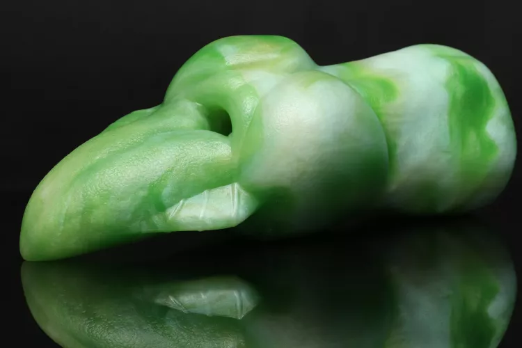 Managed to snag this green fairy Nix today. The Shamrock Shake is back! by Entenmans