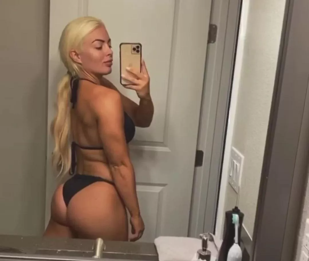 Mandy rose and her sexy ass posted by unoriginal366