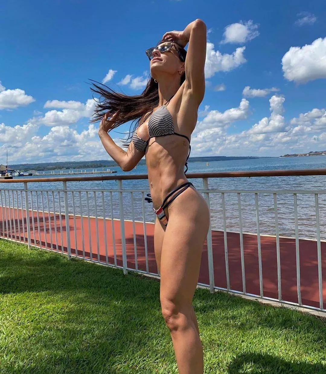 mari nobrega posted by Gefran27