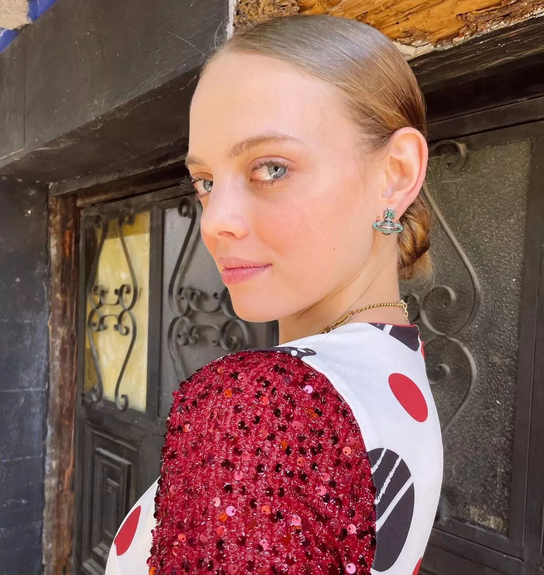 Mariana Zaragoza posted by GlamMetalLion