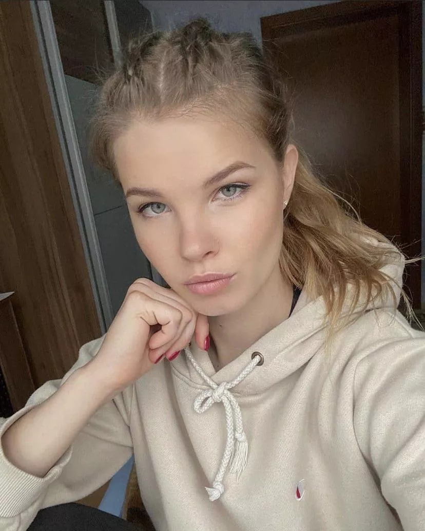 Mariia Arsentieva posted by CephalopodDisorder