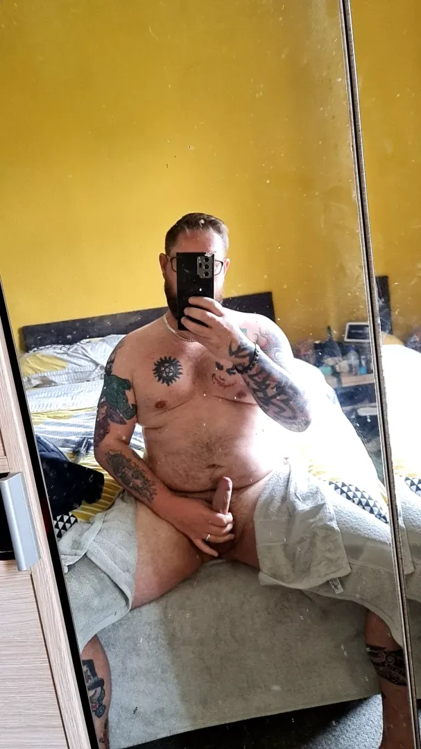 married and horny (39m) what do ya think by Whyteknight_666
