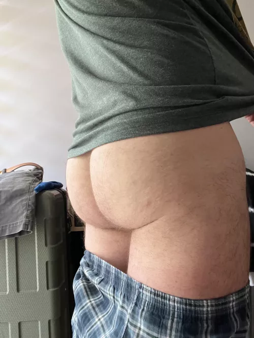 Married man ass. Anybody like it? by hngshowoff