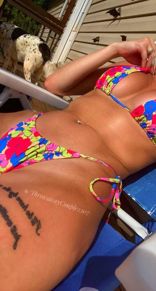 Married women can have fun too! See the link in my comments. I respond to all messages 😘 by ThrowawayCouple2307