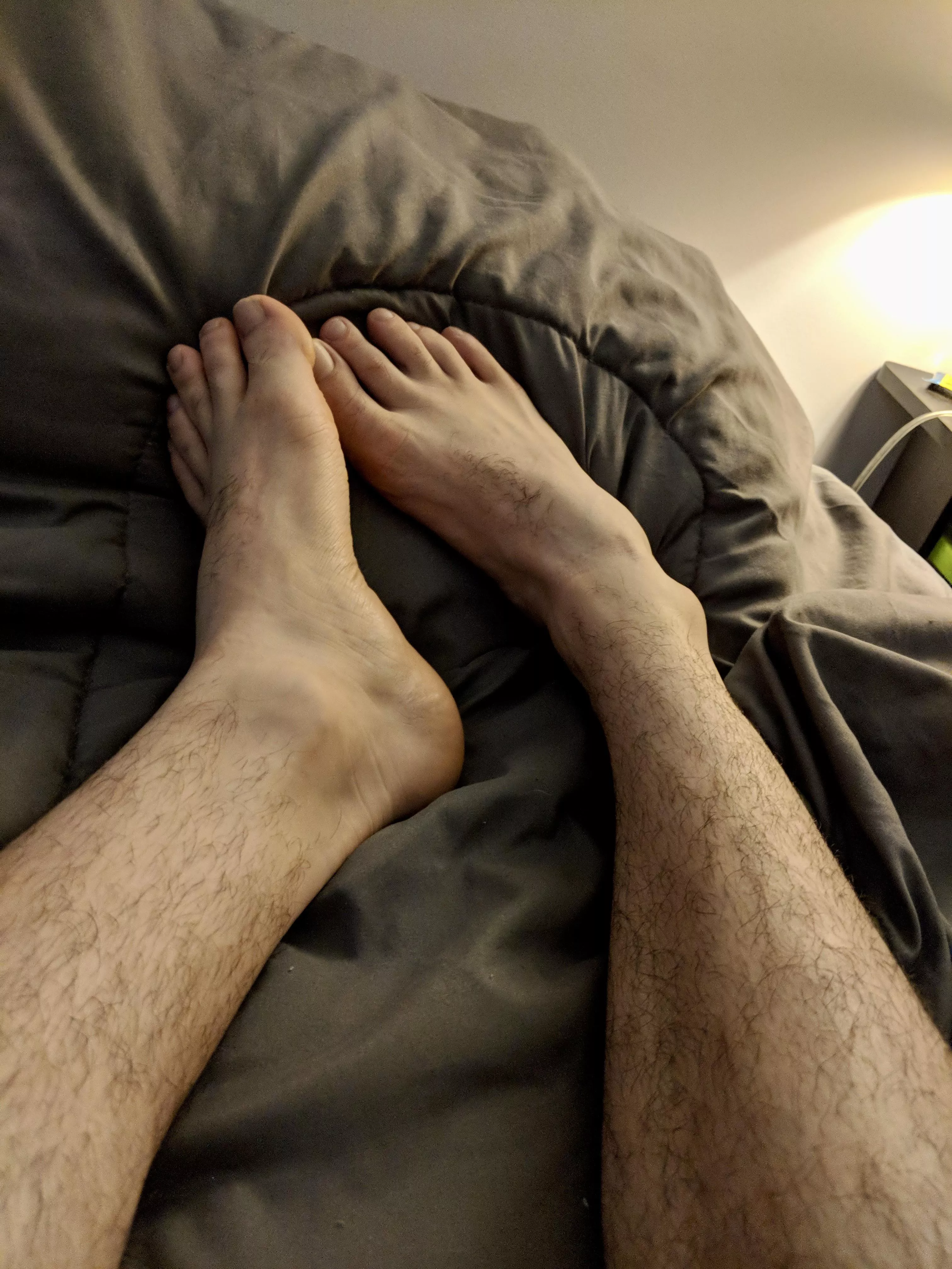 Masc in shape guys in NYC that like to suck toes hit me up 😈. Masc Latin dude here prefer Latin or Black posted by mascdudebrosub