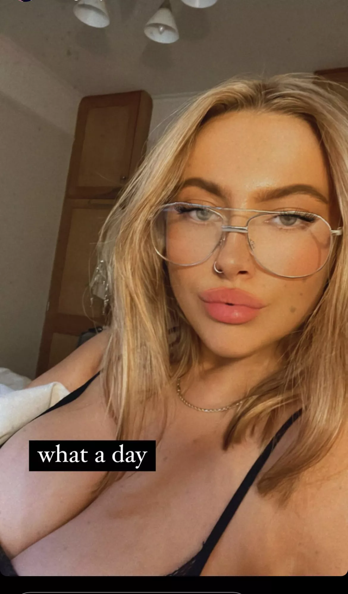 Massive tits posted by FinG777995