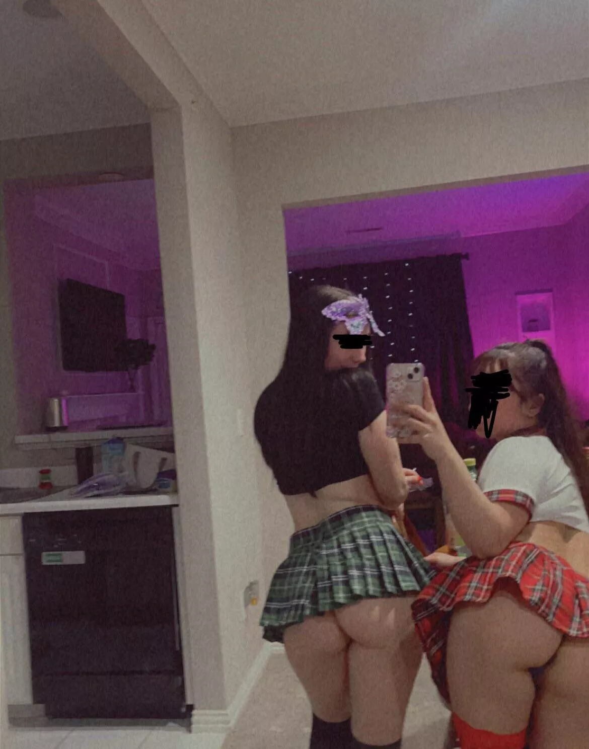 Matching skirts 🙈 posted by lexihartt