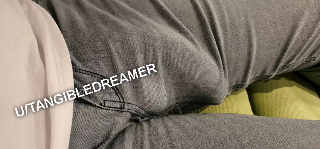 Maxin' & Relaxin'! posted by TangibleDreamer