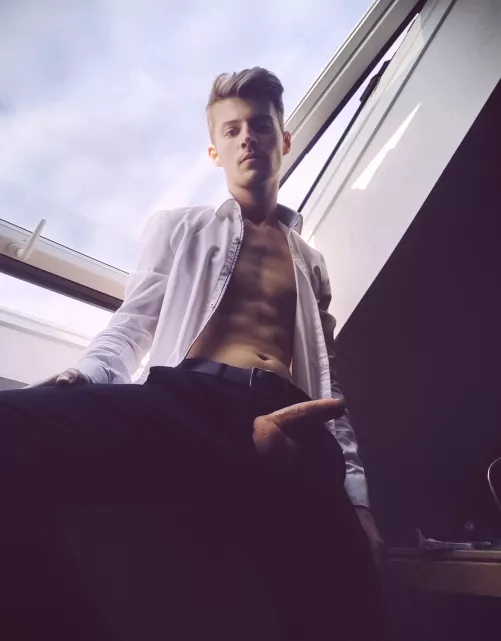 May I try to seduce you | 21 by justinnude