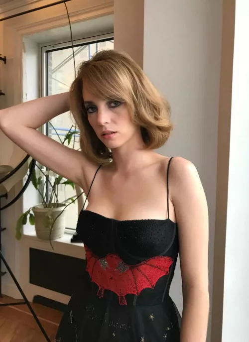 Maya Hawke by anothergentlemen