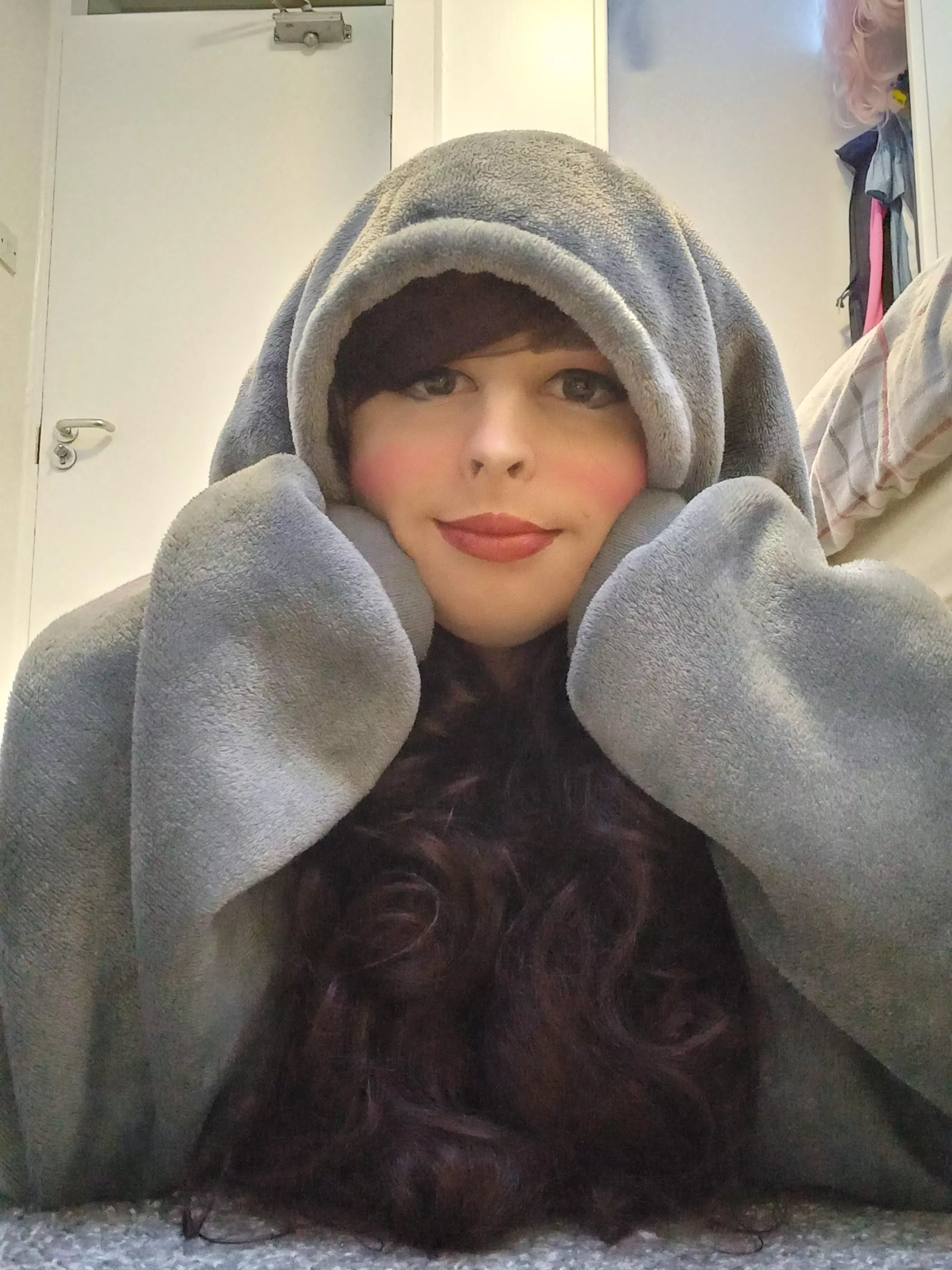 Maybe we could kiss and cuddle 🤗 posted by cd_meeko