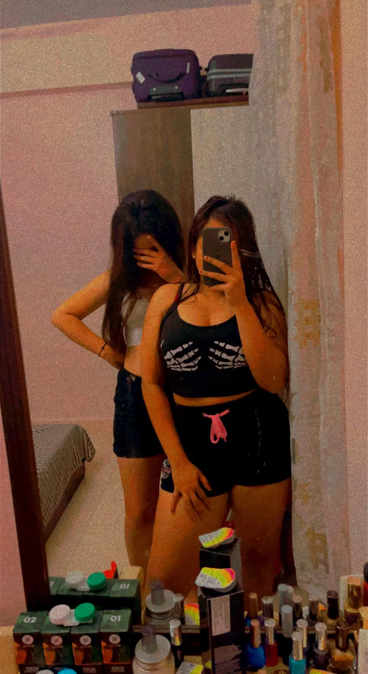 Maybe you’ve seen us earlier too [F] [F] 😉 posted by nora_sofiax