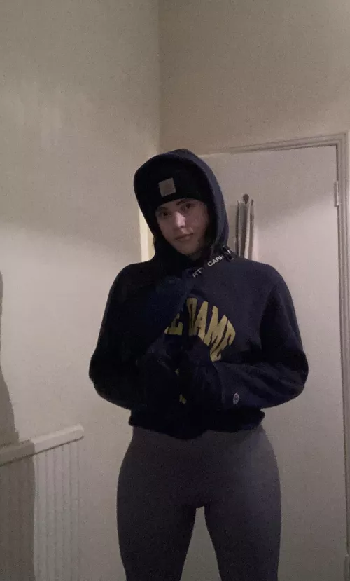 Me again xo by Smolllgal