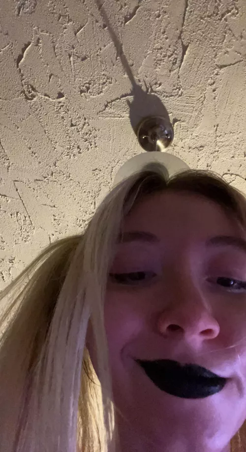 Me knowing I’m about to mess up your life 😏 (24 F) by summer_smores05