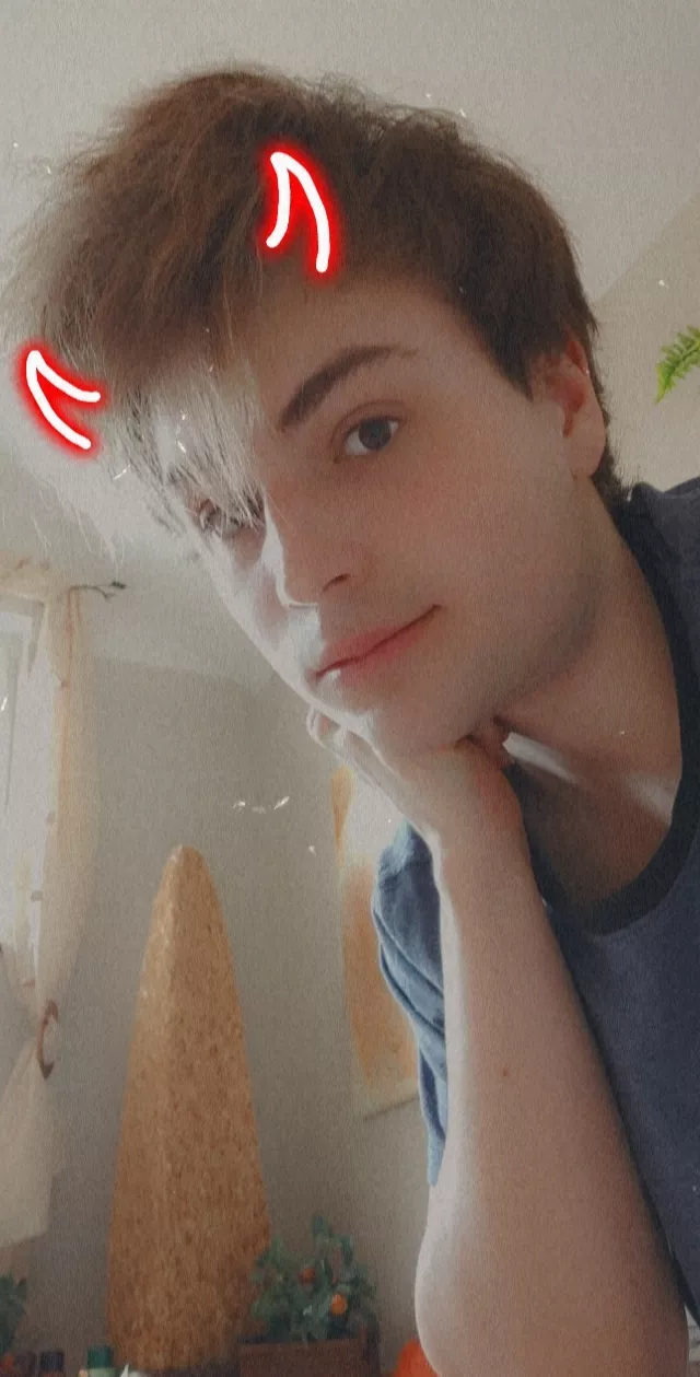 Me thinking about myself in a maid dress uwu posted by Eckenschlong