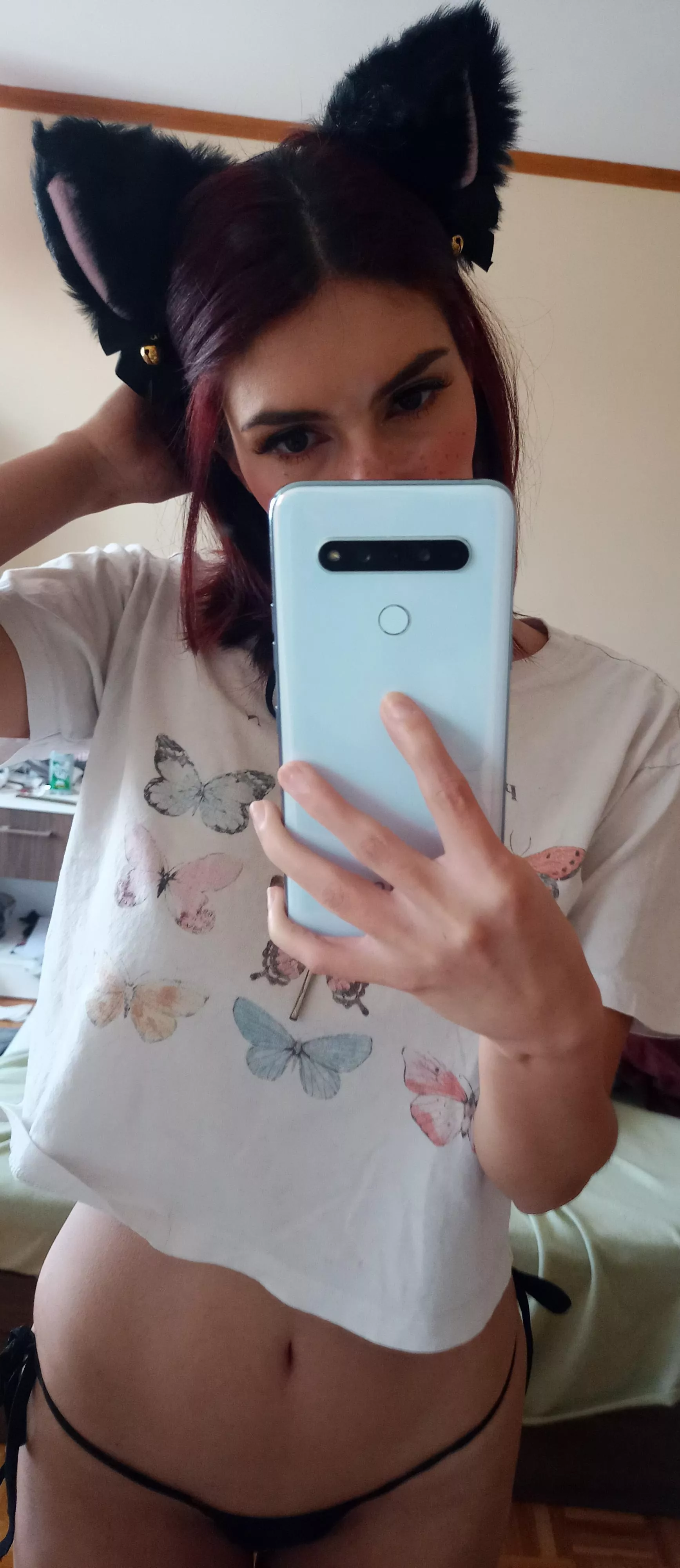 meaw posted by Extreme-Bird5938