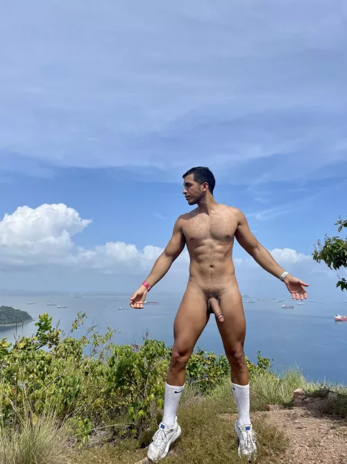 Meet me and meet my cock by AndresGuedez