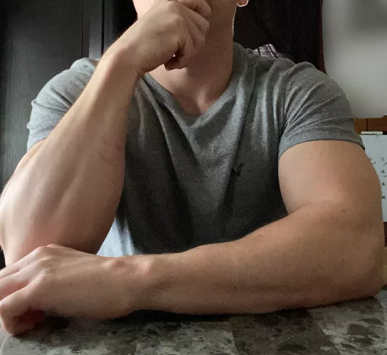 Meet me at the bar for a drink by SeahorseStampede