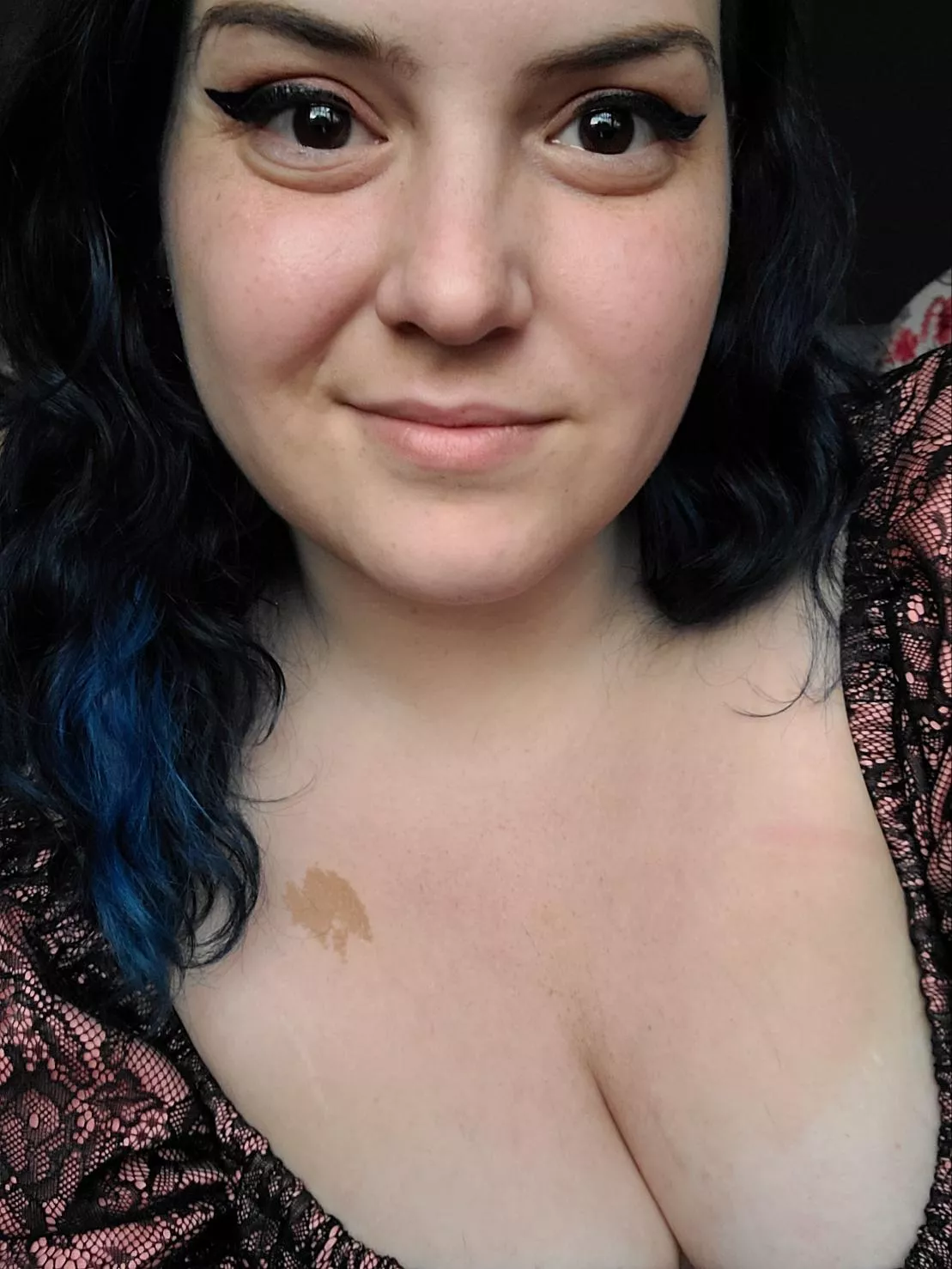 Meet me back at my place? posted by DommeBabeBonnie