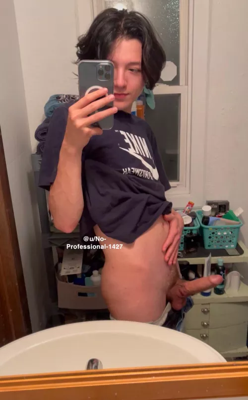 meet me in the bathroom and we’ll have some fun 😝 by No-Professional-1427