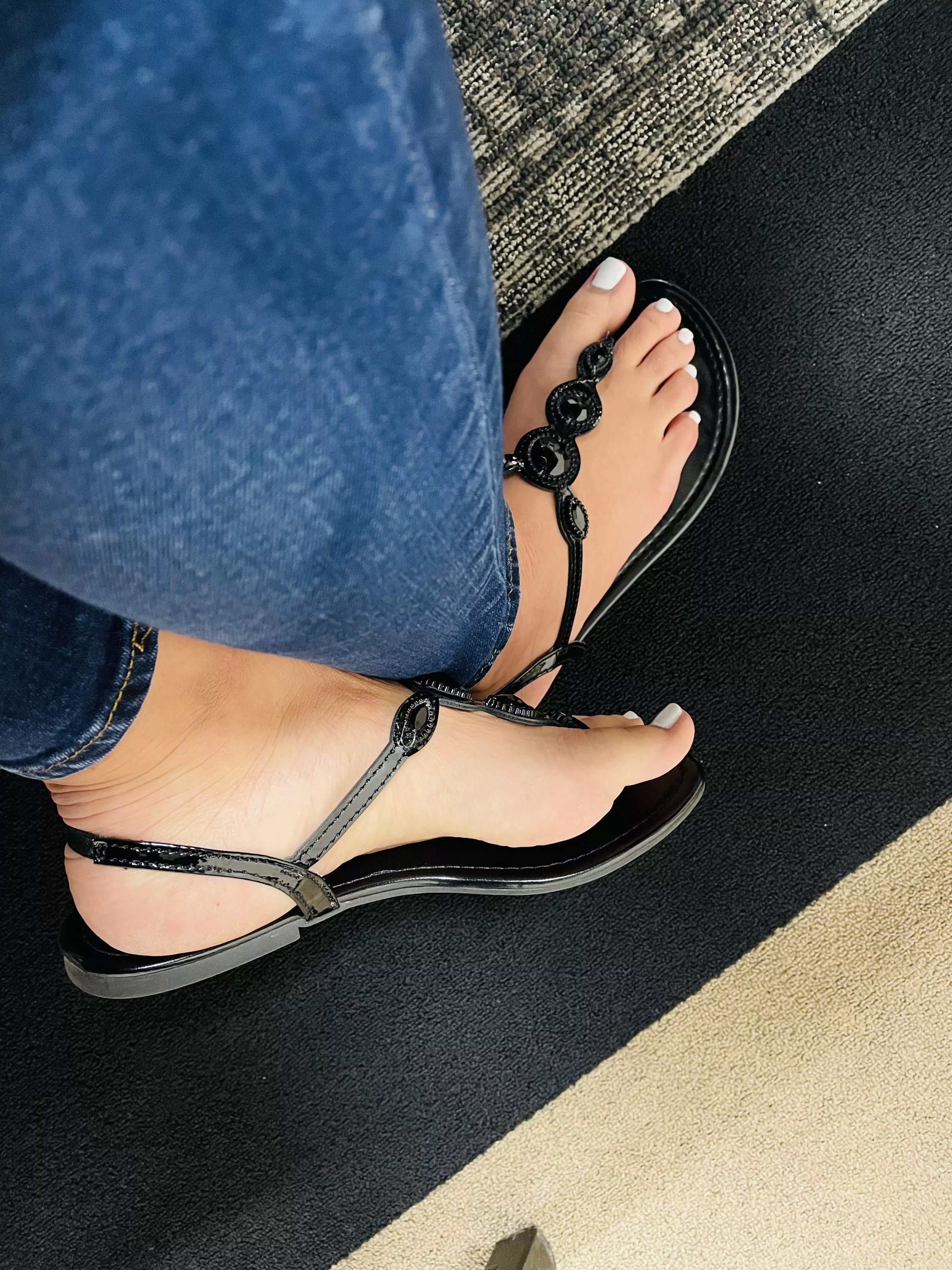 Meeting toes 🤍🖤 How’s your Toesday going so far? posted by Evisfeet