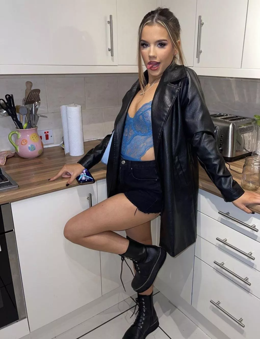 Megan needs a sub Reddit! posted by hotfun_x4