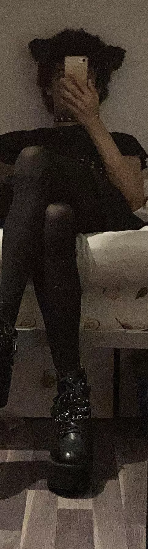 Meow 🐱 posted by AxelFemboy