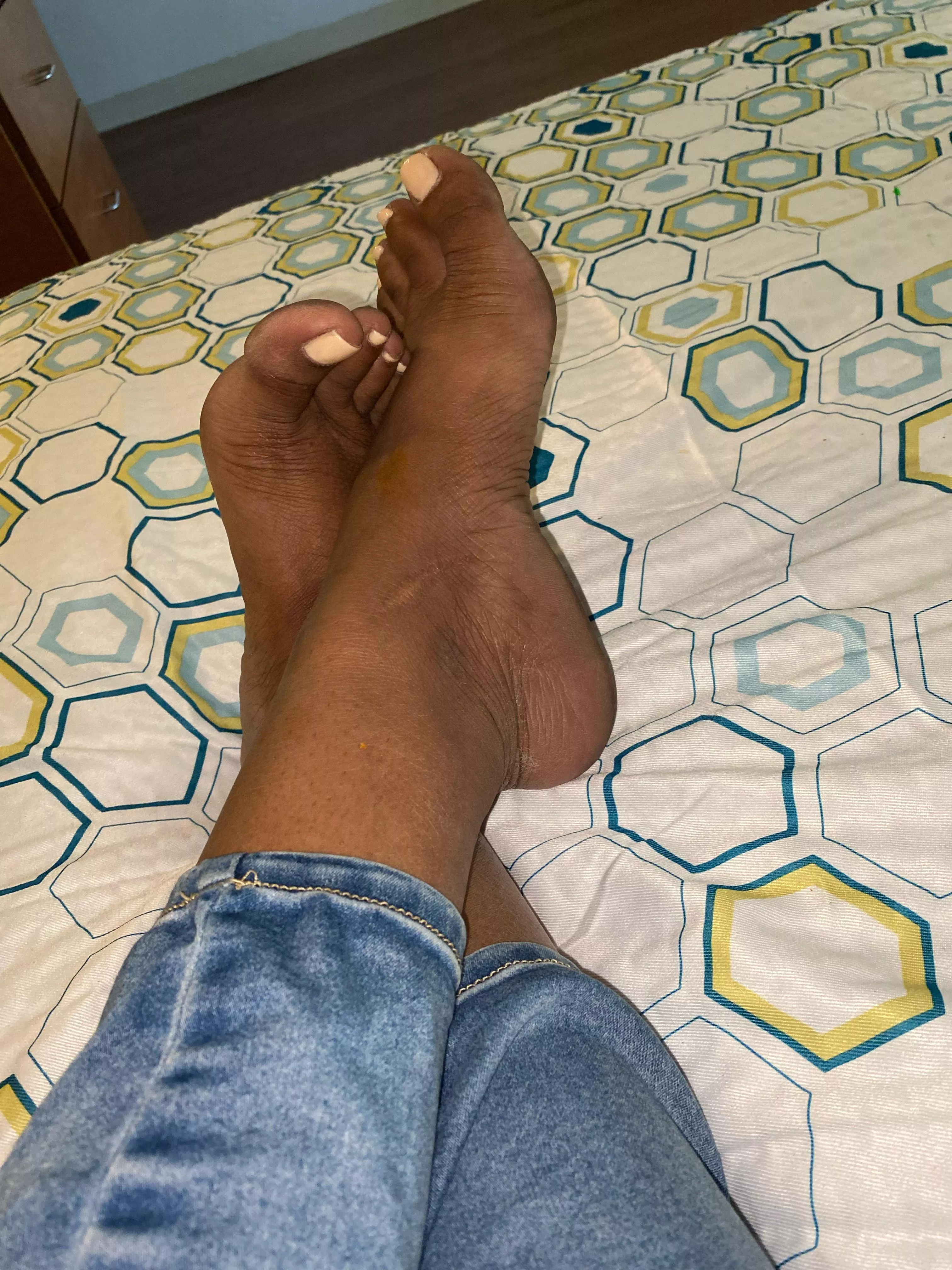 Message me on profile to see more posted by Niyaabee