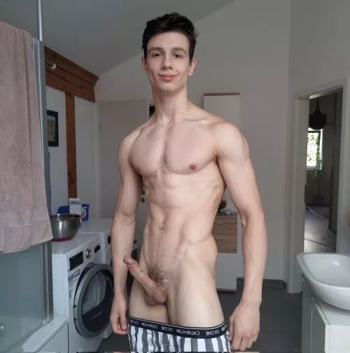 Messy bed hair by leandavexx