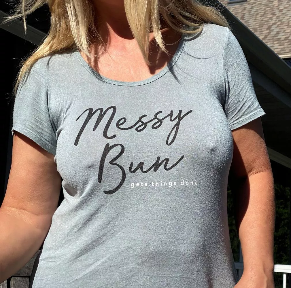 Messy bun :) posted by Bck102