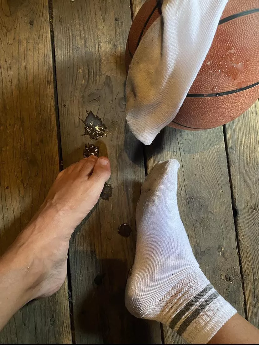 Messy daddy posted by Fitfaddymoose