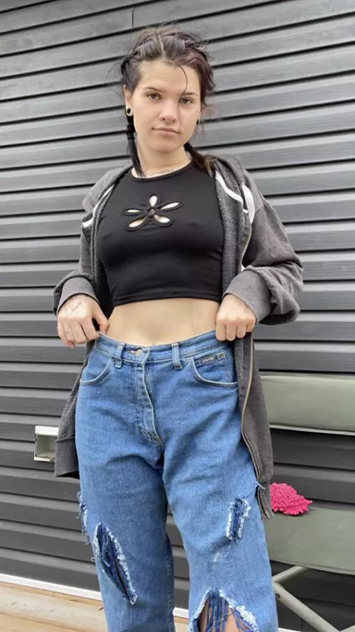 Messy hair don’t care? Woke up feeling cute today🥰 by macybabyxox