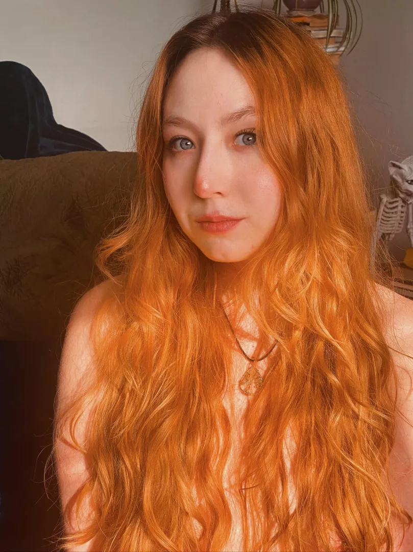 messy mermaid hair posted by themollymuscle