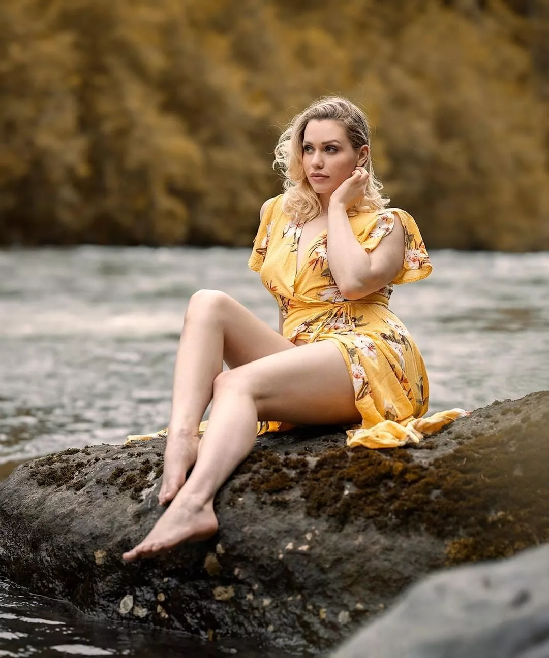 Mia Malkova posted by DaddyLikesToPlow_