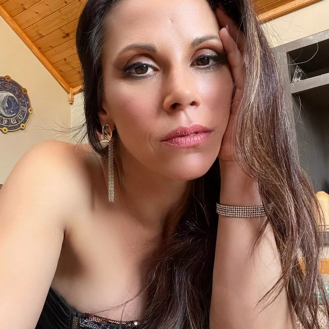 Mickie James 🔥 posted by Audience_Warm