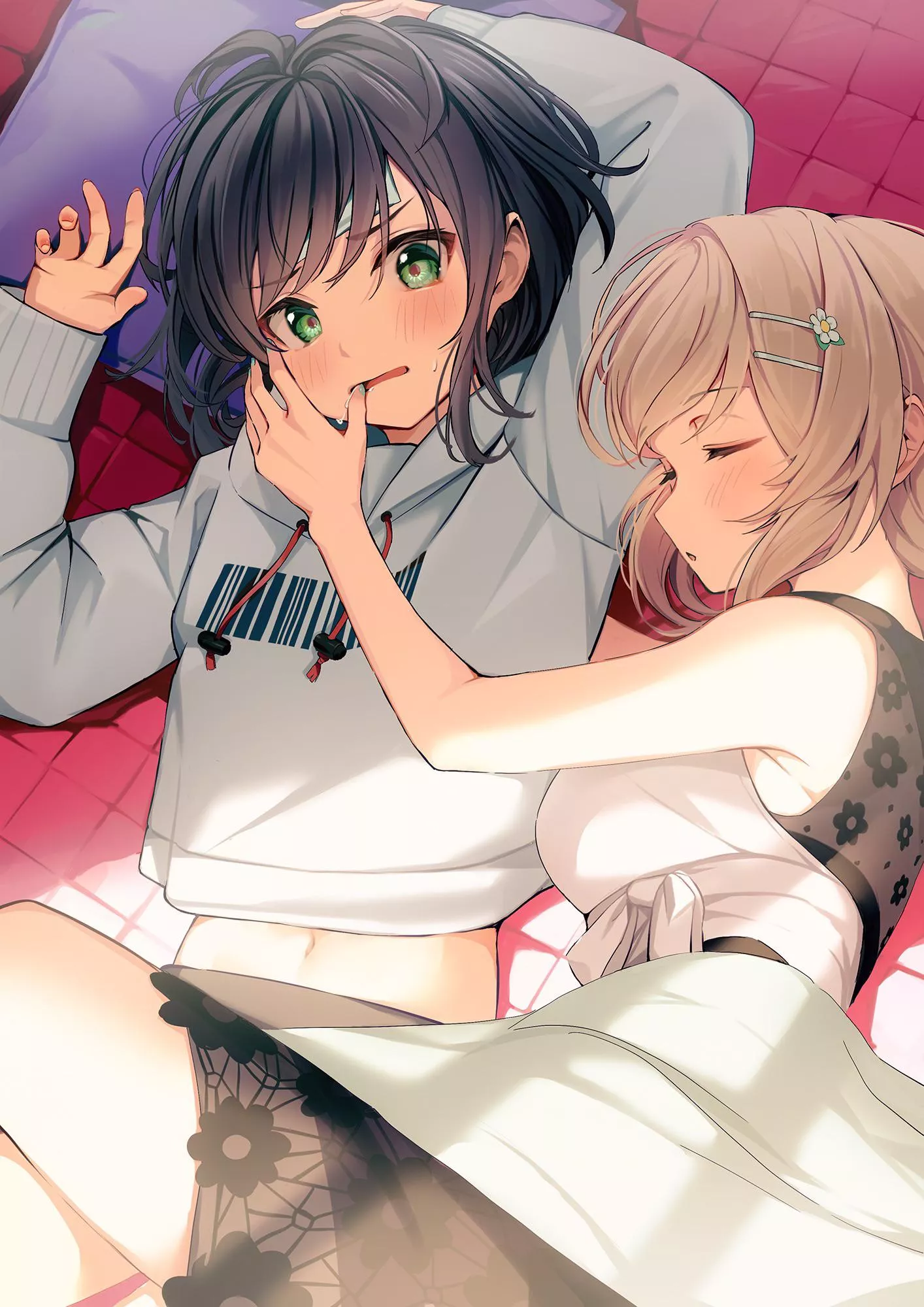 Midday cuddles [Original] posted by bartowwoods