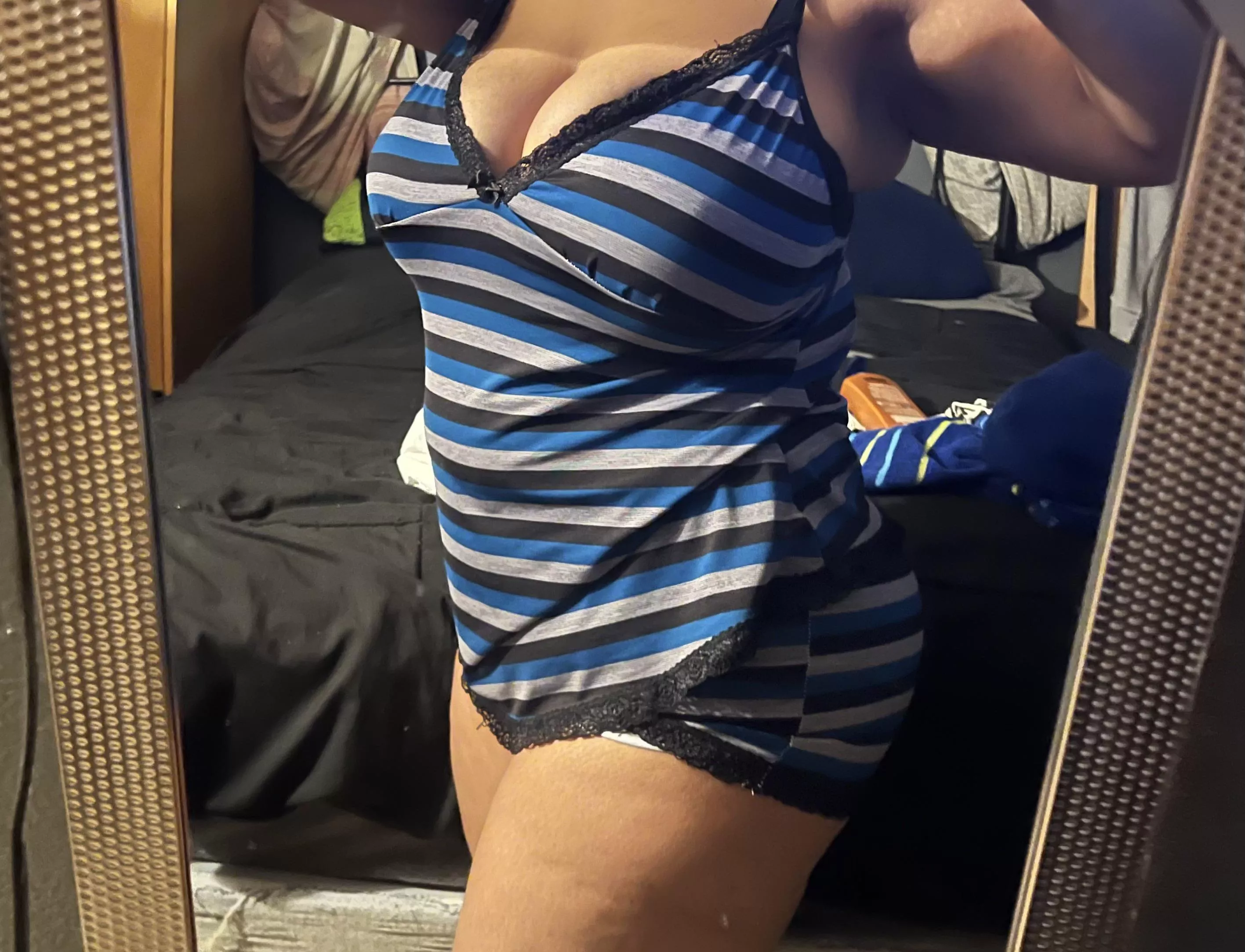 Midnight fun [oc] posted by xxxthrowawaythoughts