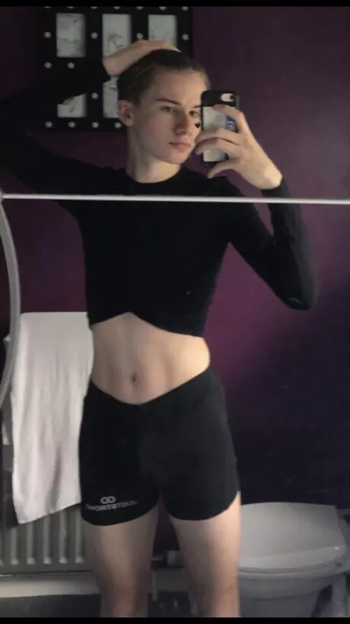 might delete if this flops, i’m getting brave enough to show my face 😩 by cutebeatle22