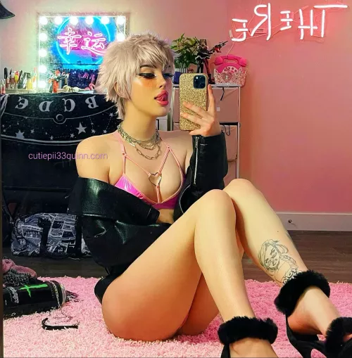 Might fuck around and steal your girl 😈💕 by quinn444