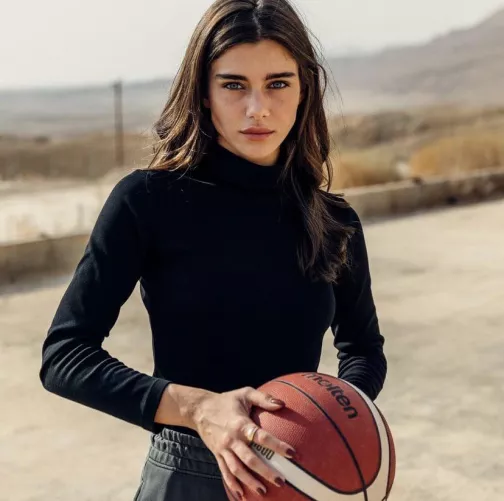 Milana Vino by bobbyUP-MKII