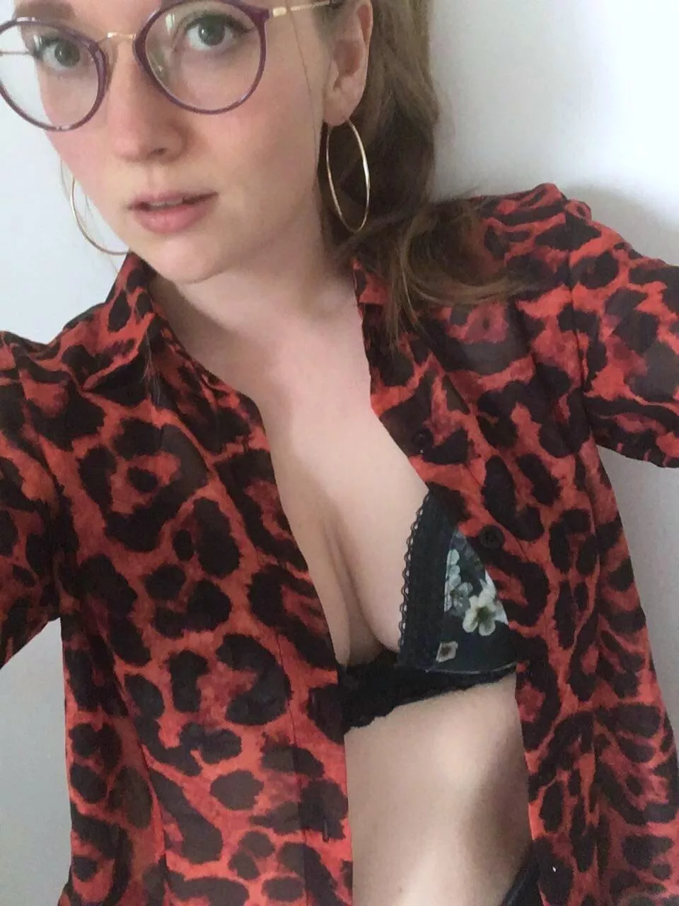 Mild, but quite open [F32] posted by SunAndGlow