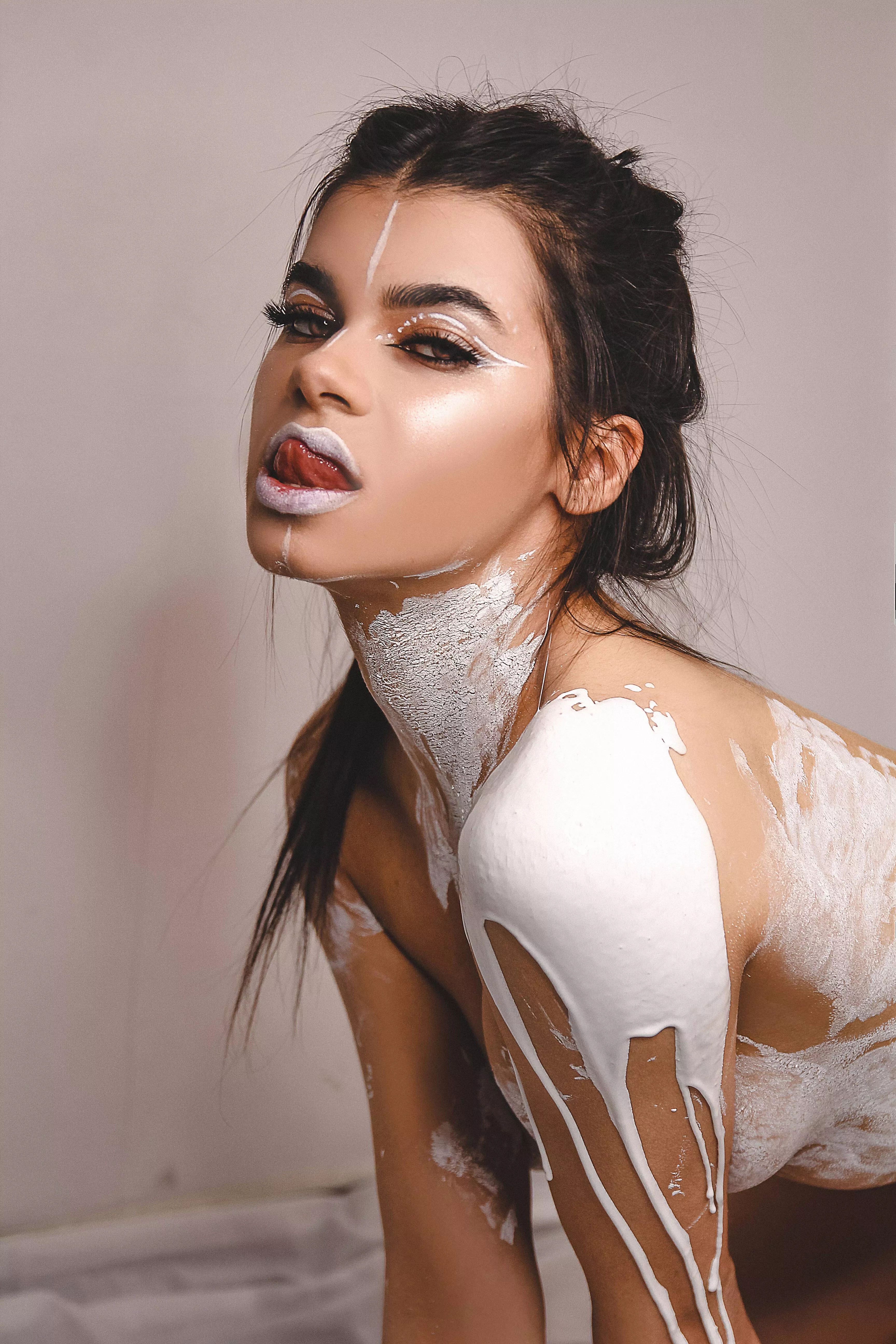 Mind a little bit of elegance today? posted by amukydza