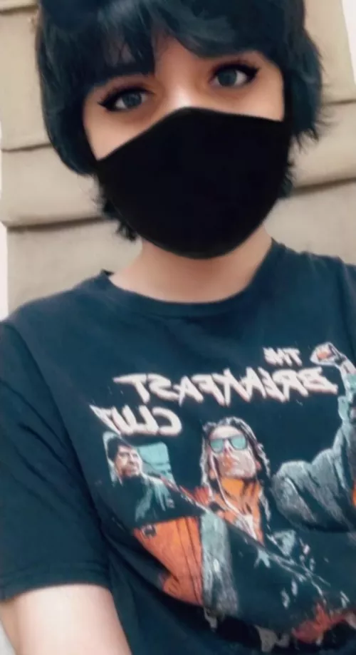 mind if i sat next to you and gave you headpats? :3 by keanu_weebs