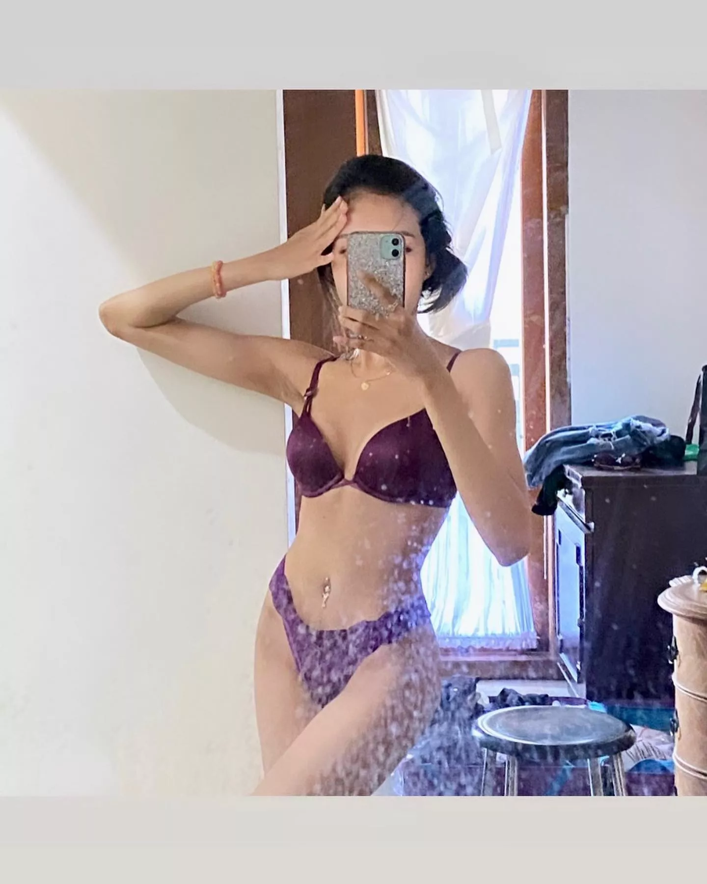 Mirror dirty like my mind posted by BabyCamy