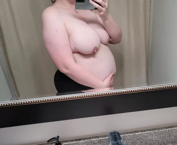 Mirror selfie by VeryCuriousCookie